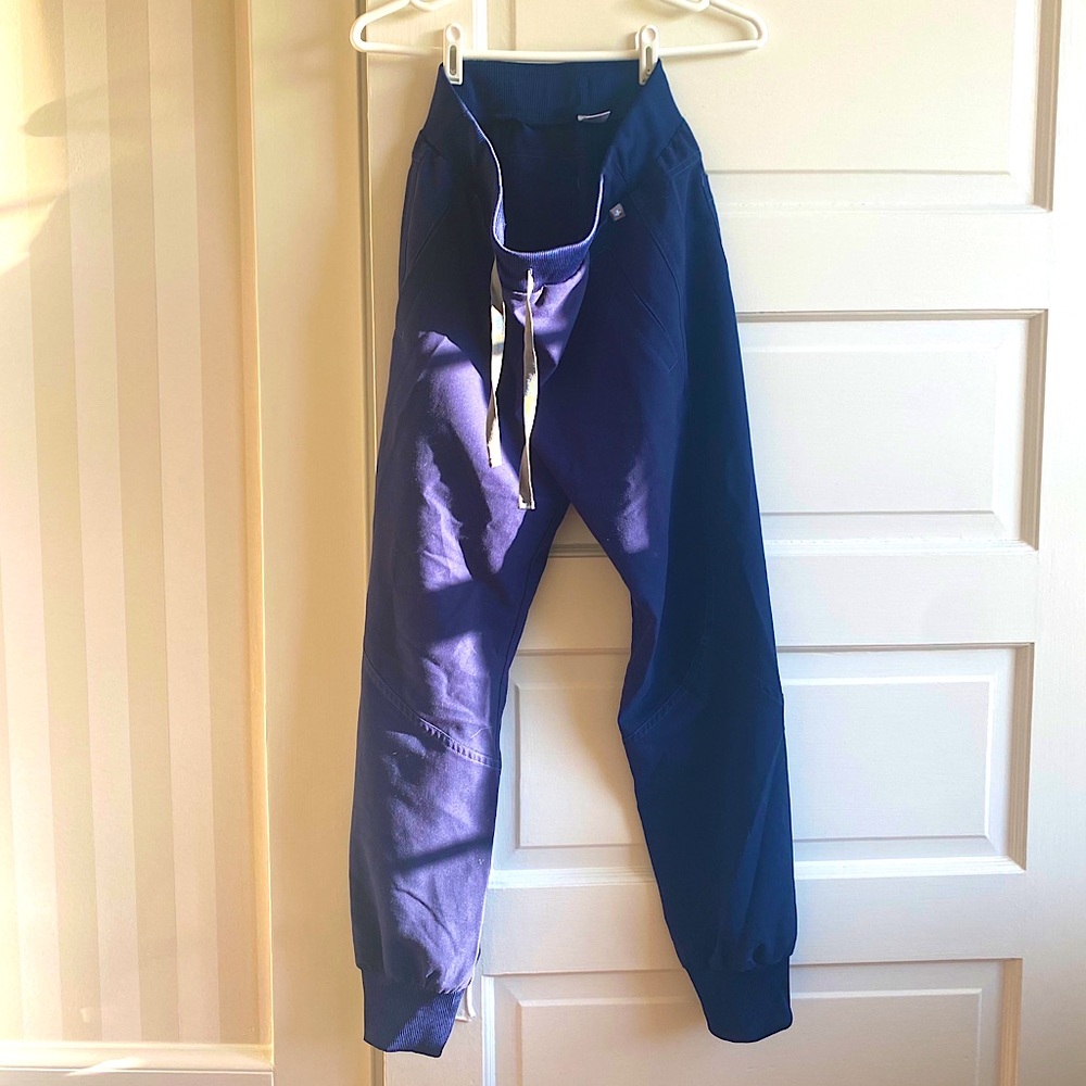 FIGS Zamora Jogger Scrub S